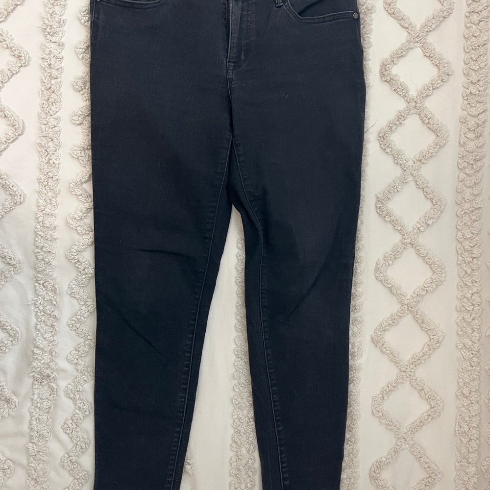 1822 Denim Women's Black Skinny Jeans